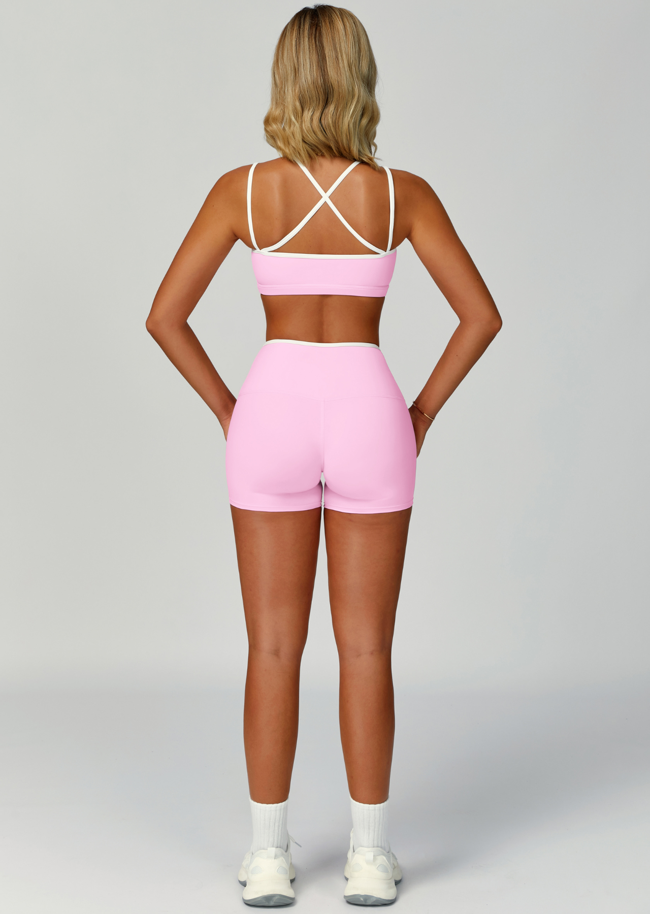 Shorts  Essential